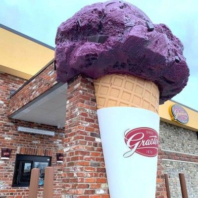 Ice cream parlor opens second location in Hamilton