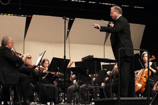 Content image Image file HFSO-Conductor_fac37631-5056-a36a-09abddba96a3f721.jpg