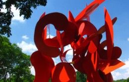 Image of the Abracadabra sculpture at Pyramid Hill